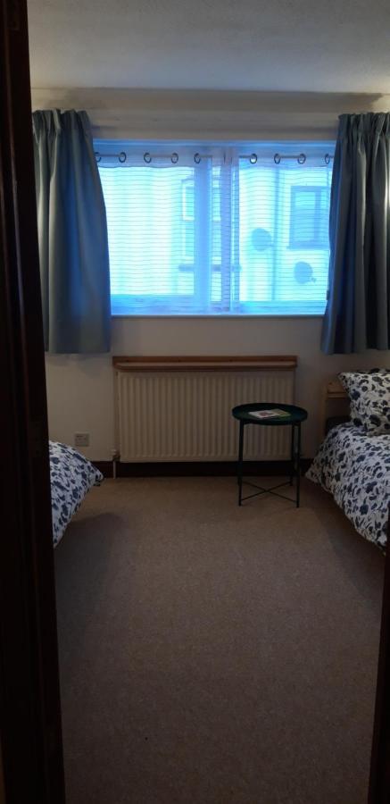 נורוויץ'' Cosy House, 3 Bedrooms, Private Parking, Wifi, Patio מראה חיצוני תמונה
