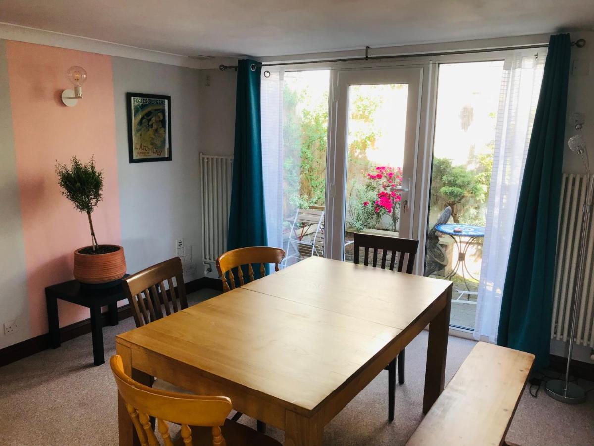 נורוויץ'' Cosy House, 3 Bedrooms, Private Parking, Wifi, Patio מראה חיצוני תמונה