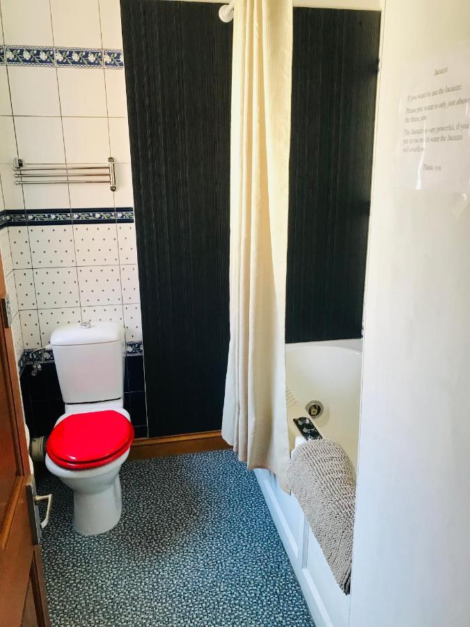 נורוויץ'' Cosy House, 3 Bedrooms, Private Parking, Wifi, Patio מראה חיצוני תמונה